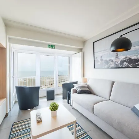 Daire On The 3rd Floor With Phenomenal Sea View Middelkerke