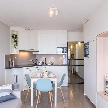 On The 3rd Floor With Phenomenal Sea View Daire *