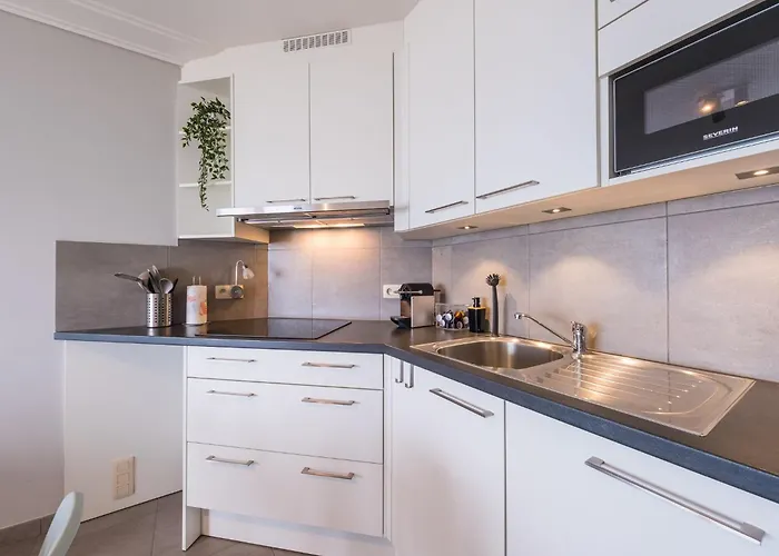 شقة On The 3rd Floor With Phenomenal Sea View *